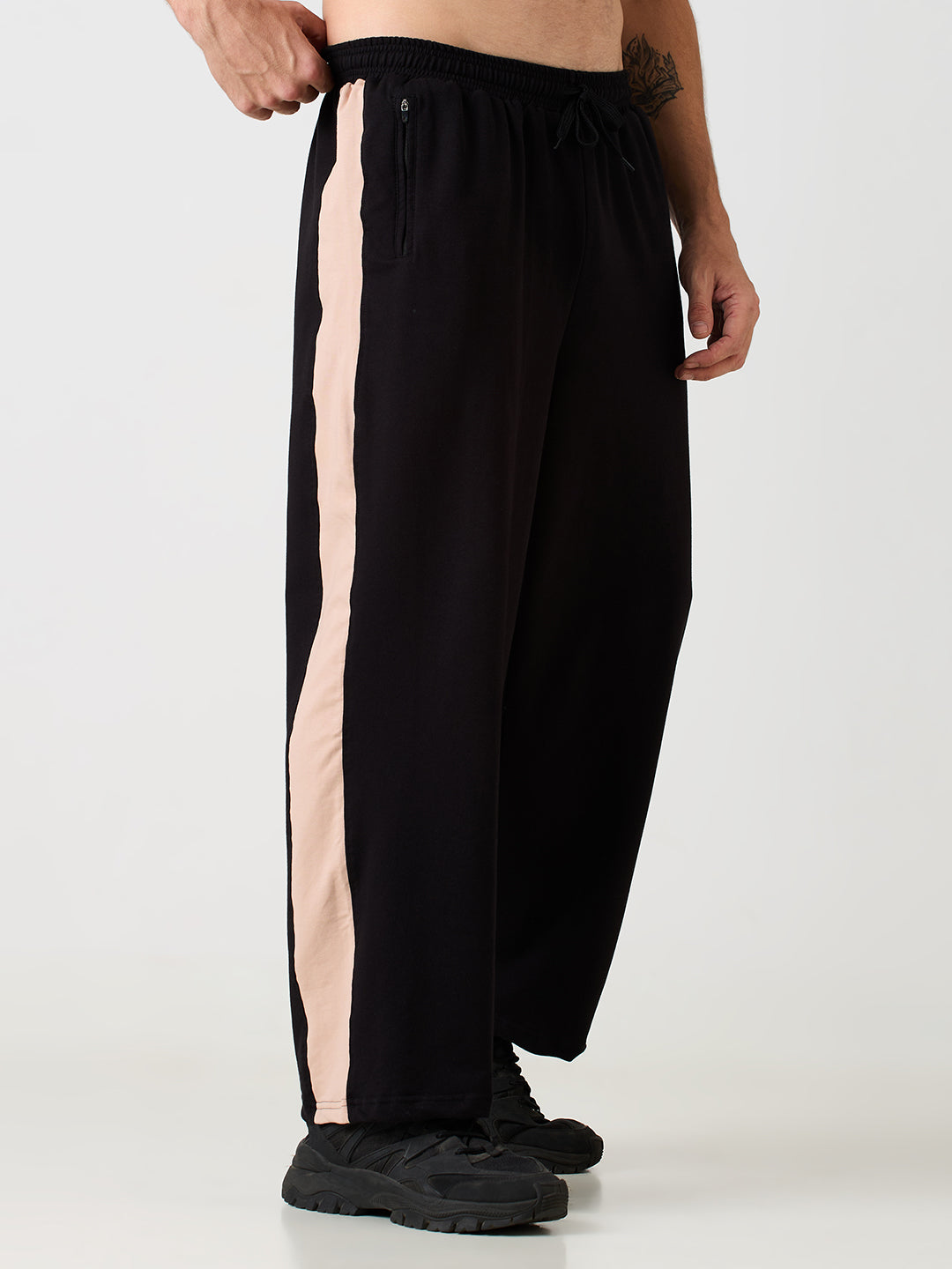 ATHCULTURE Signature Track Pant — Black / Sand