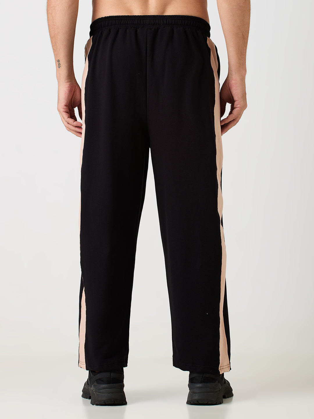 ATHCULTURE Signature Track Pant — Black / Sand